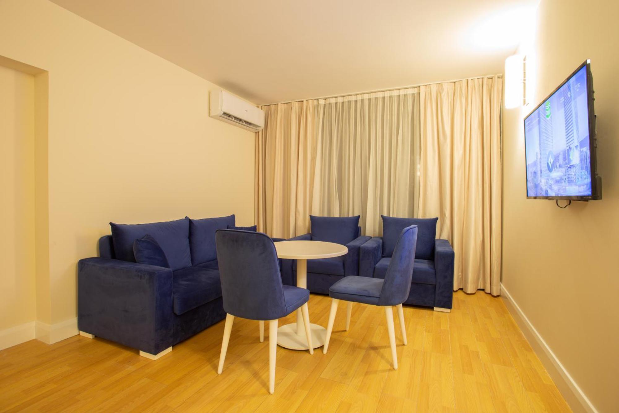 Batumi Concept Hotel Εξωτερικό φωτογραφία